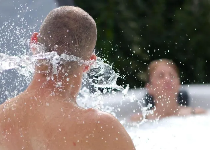 O Et Terre, Gite Ressourcement Bains Spa Cryo Sauna Et Foret